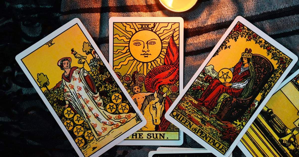 Leitura de Tarot - Mundo Mágico